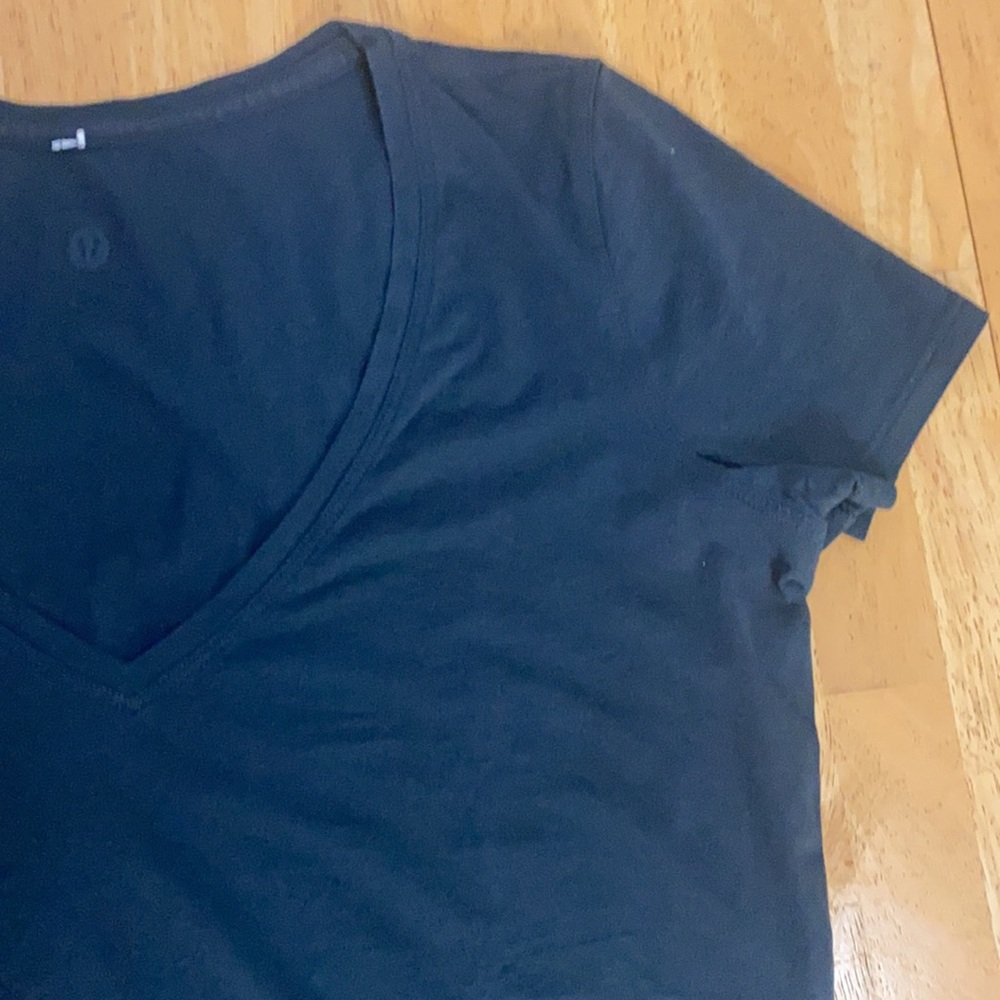 LULULEMON Black  TOP - Picture 3 of 6